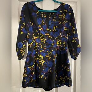 YUMI KIM size Medium floral 3/4 length romper